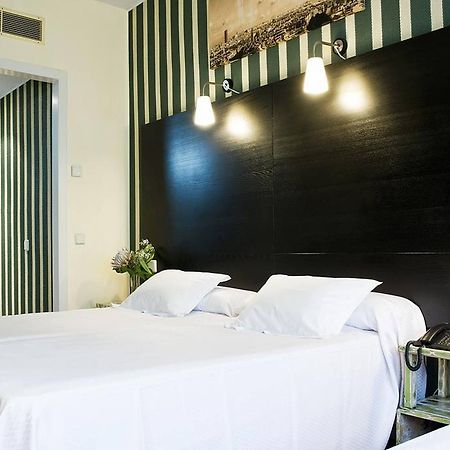 Hrc Hotel Madrid Luaran gambar